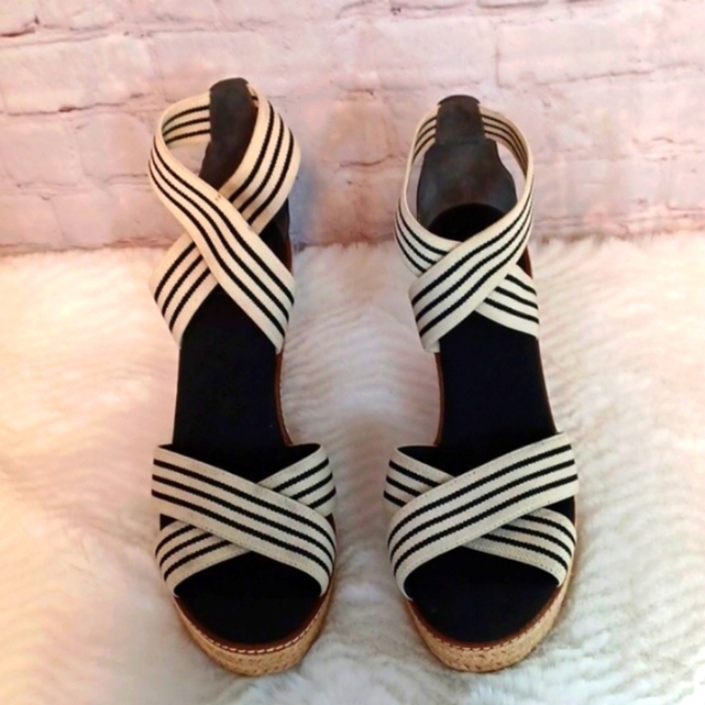 Tory Burch Blue & Cream  Womans   Platform Sandals Sz 11 M New N…